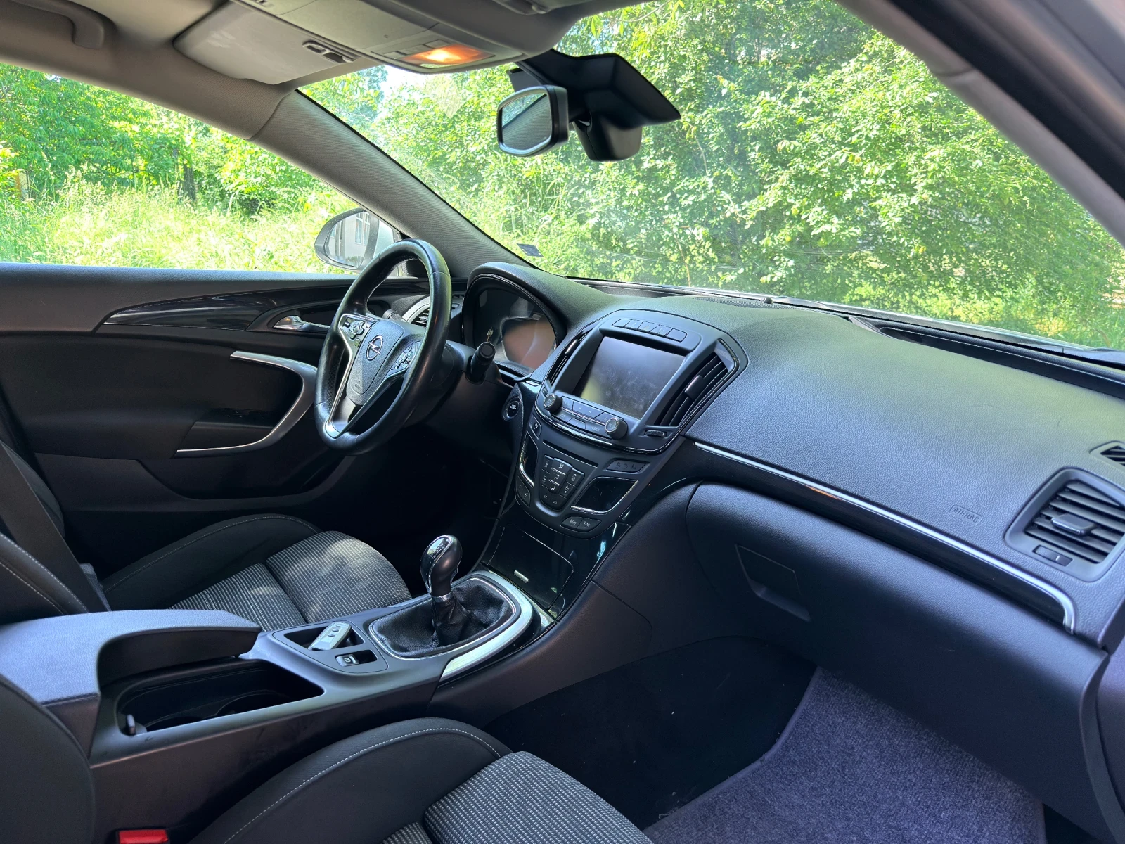 Opel Insignia, снимка 9 - Автомобили и джипове - 54864280