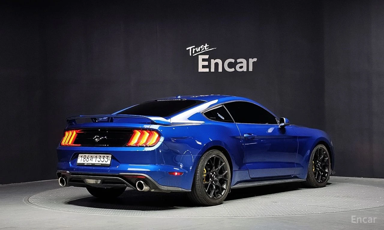 Ford Mustang 2.3 Eco Boost FACE* КОЖА* NAVI* ПОДГРЕВ* ОБДУХВАНЕ, снимка 3 - Автомобили и джипове - 55046271