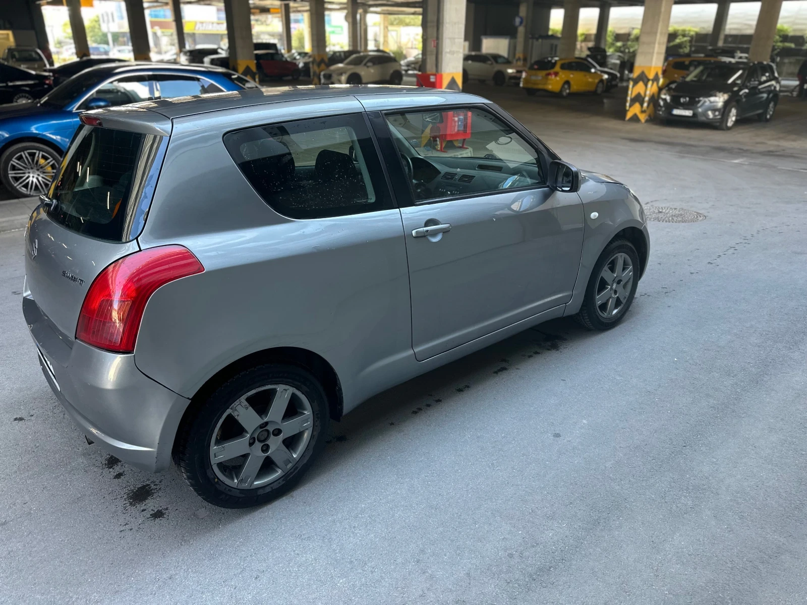 Suzuki Swift, снимка 4 - Автомобили и джипове - 55772079