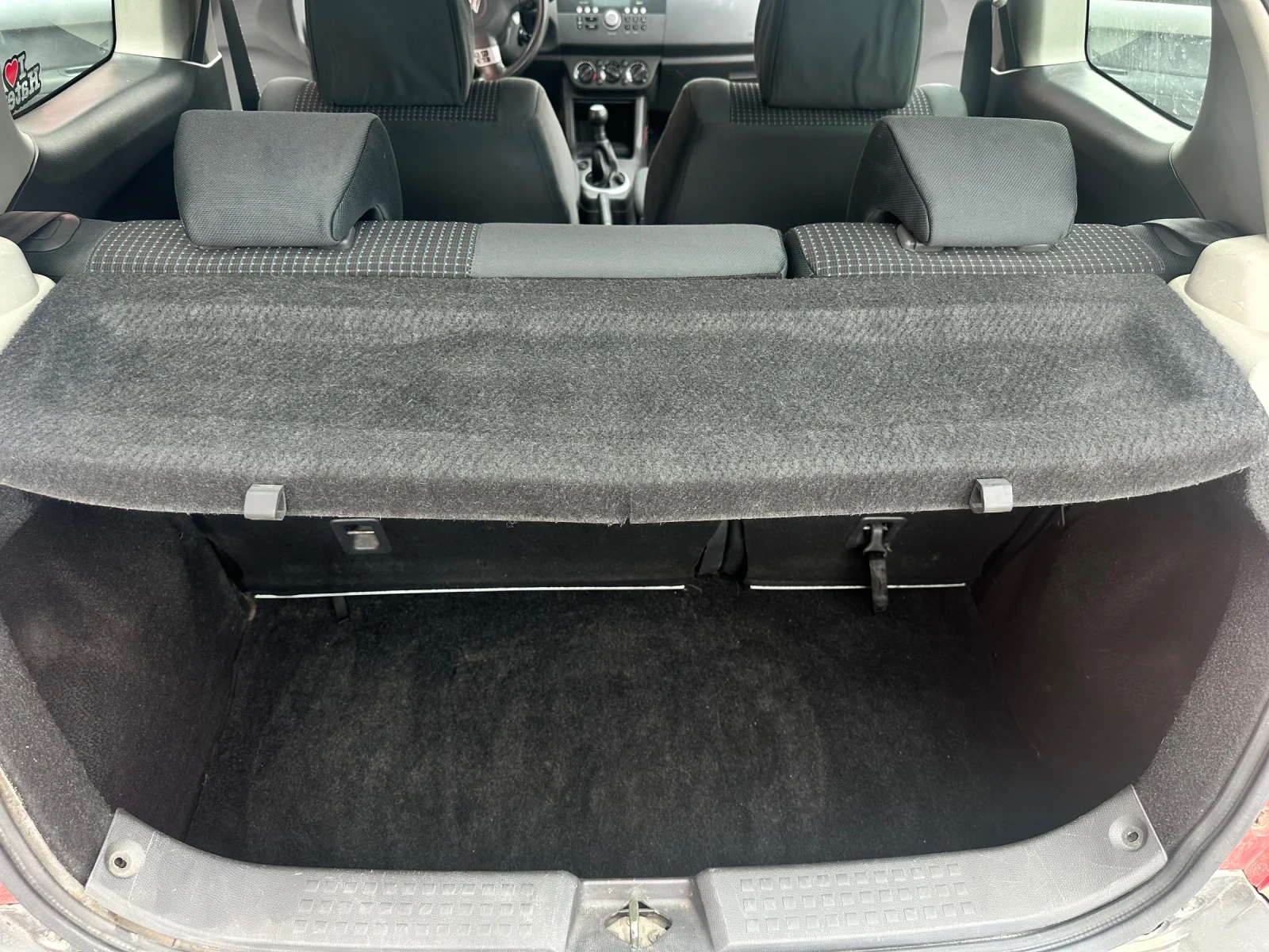 Suzuki Swift, снимка 9 - Автомобили и джипове - 55772079