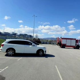 Audi Q7 3.0 TDI V6 S-Line, снимка 3