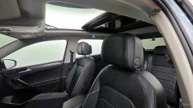 VW Tiguan R-LINE / PRESITGE / DIGITAL / ОБДУХ / ДИСТРОНИК, снимка 16