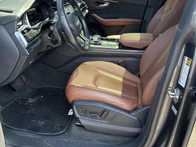 Audi Q8 Technik * Keyless * CARFAX * АВТО КРЕДИТ * , снимка 9