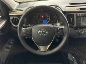 Toyota Rav4 2.2 D 150 h.p. 4x4 - AUTO - CAMERA - LOCK - HILL  | Auto.bg — изображение 10