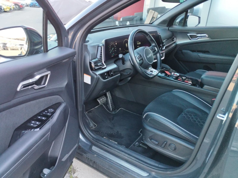 Kia Sportage 1.6 HEV GTL, снимка 9 - Автомобили и джипове - 48364226