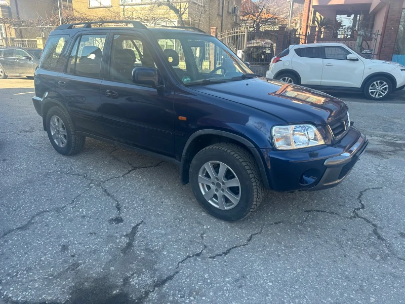 Honda Cr-v 2.0 FACELIFT , снимка 3 - Автомобили и джипове - 48559189