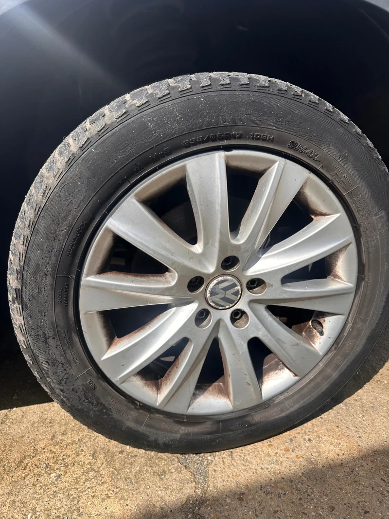 VW Tiguan 2.0tdi 140 CBA, снимка 14 - Автомобили и джипове - 51899777