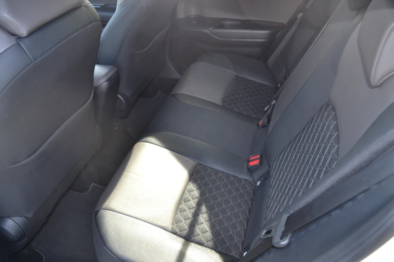 Toyota C-HR 1.8HYBRID* LED* NAVI* EURO6D* , снимка 7 - Автомобили и джипове - 52522755