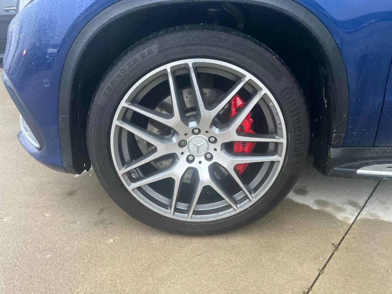 Mercedes-Benz GLE 63 S AMG * * CARFAX * * АВТО КРЕДИТ * * , снимка 6 - Автомобили и джипове - 52566958