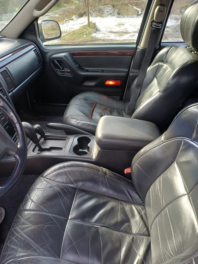 Jeep Grand cherokee, снимка 6 - Автомобили и джипове - 53102274