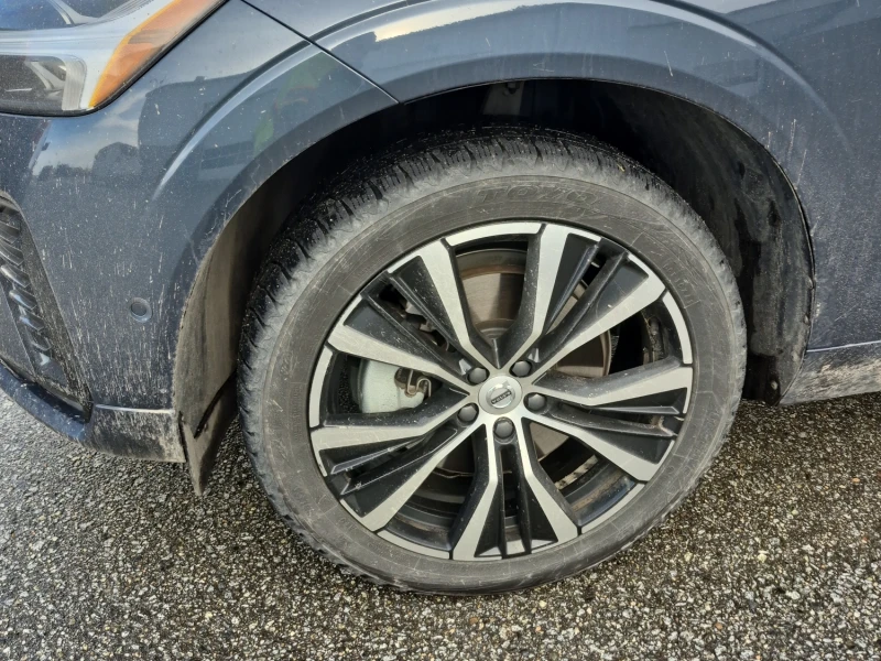 Volvo XC60 2.0L| CARFAX| HARMAN KARDON| 2 KEYS| PANO| | , снимка 6 - Автомобили и джипове - 53372316