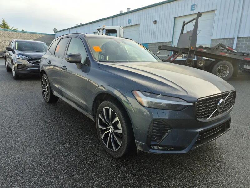 Volvo XC60 2.0L| CARFAX| HARMAN KARDON| 2 KEYS| PANO| | , снимка 2 - Автомобили и джипове - 53372316