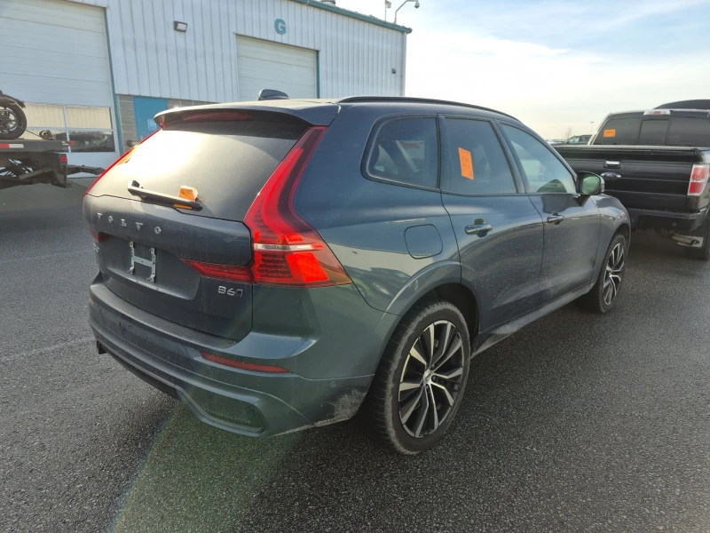Volvo XC60 2.0L| CARFAX| HARMAN KARDON| 2 KEYS| PANO| | , снимка 3 - Автомобили и джипове - 53372316