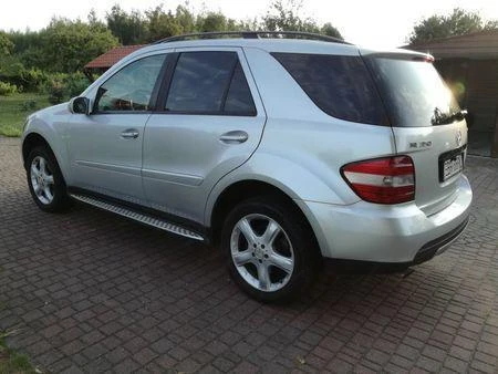 Mercedes-Benz ML 350 3.5 4мatic, снимка 1 - Автомобили и джипове - 46982087