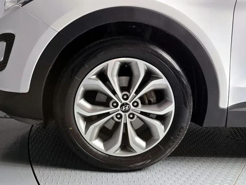 Hyundai Santa fe 2.0, снимка 5 - Автомобили и джипове - 54256828