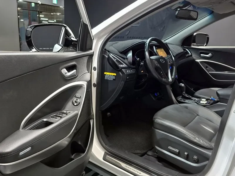 Hyundai Santa fe 2.0, снимка 10 - Автомобили и джипове - 54256828