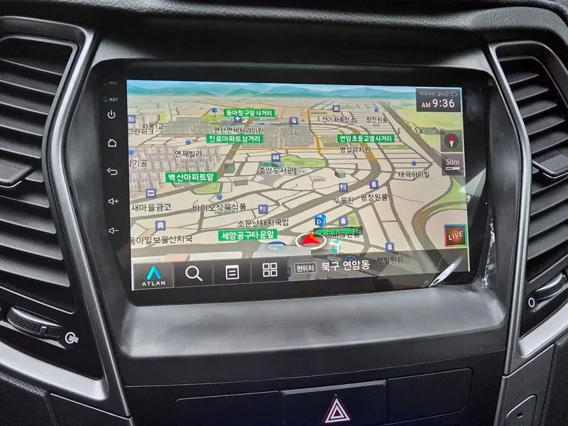 Hyundai Santa fe 2.0, снимка 14 - Автомобили и джипове - 54256828