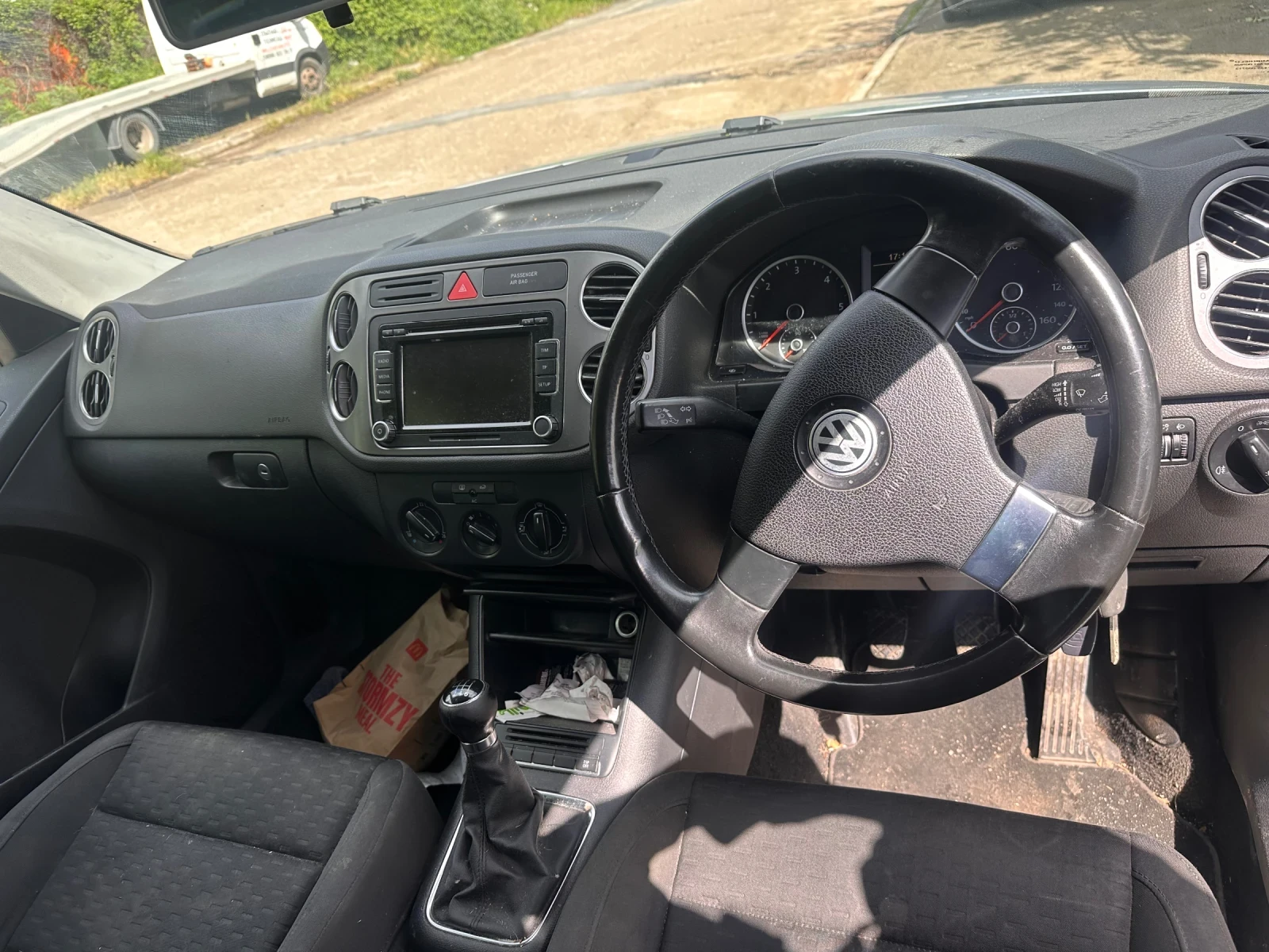 VW Tiguan 2.0tdi 140 CBA - изображение 8