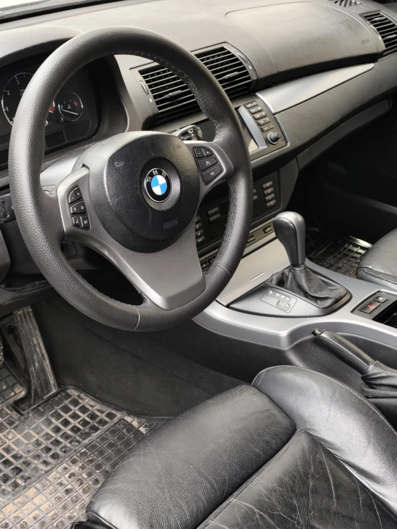 BMW X5  - изображение 3