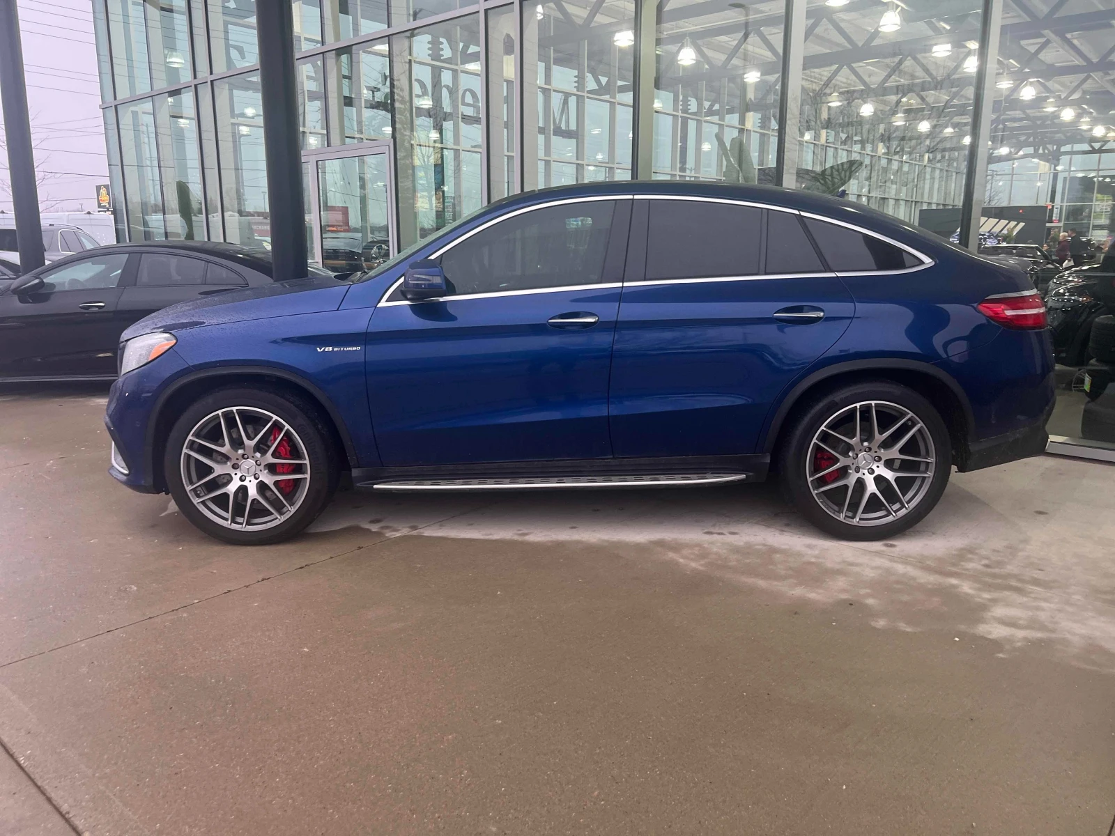 Mercedes-Benz GLE 63 S AMG * * CARFAX * * АВТО КРЕДИТ * *  - изображение 3