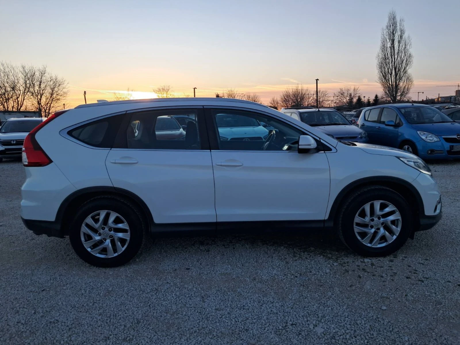 Honda Cr-v 1.6CDTI 81000km, снимка 7 - Автомобили и джипове - 53812228