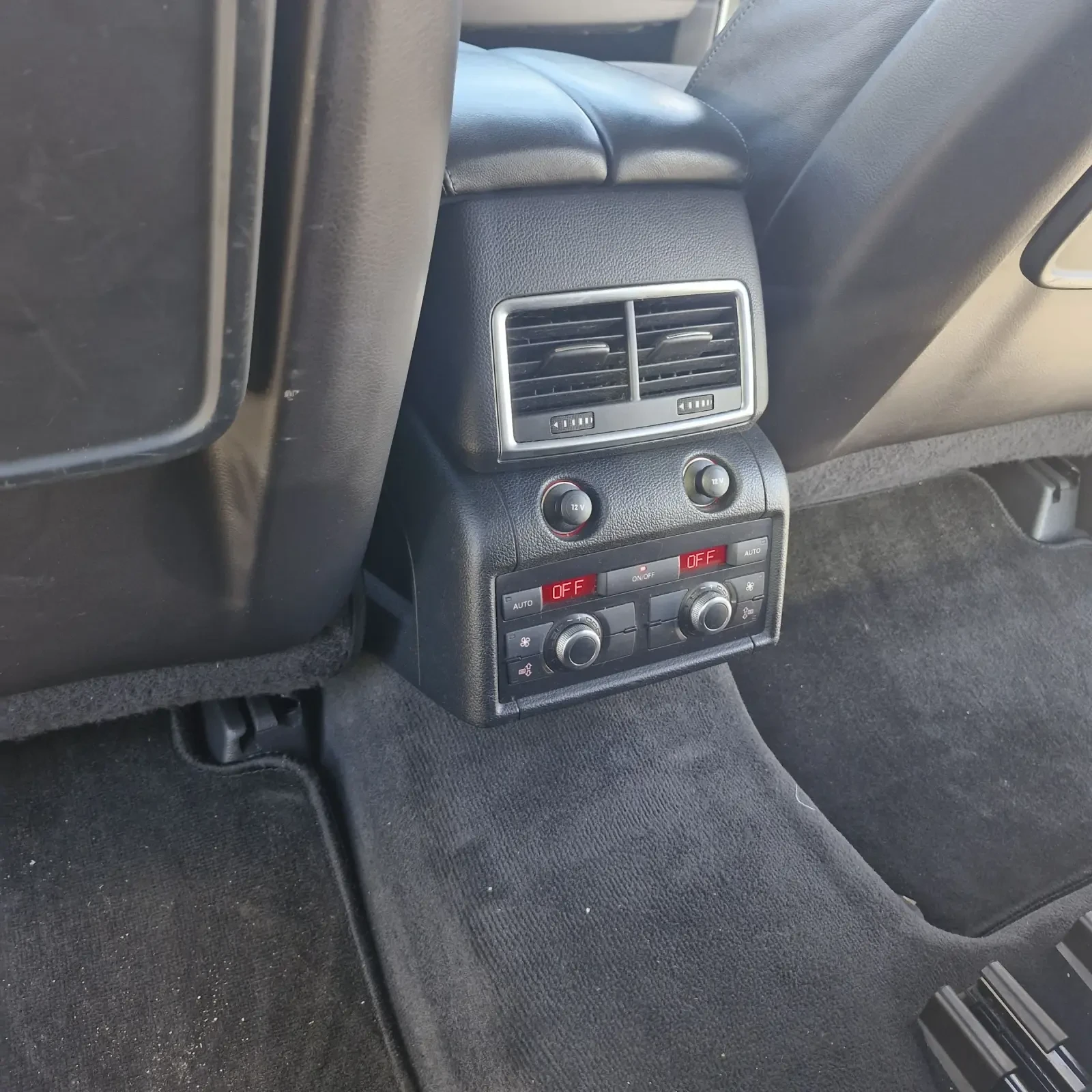 Audi Q7 3.0 TDI V6 S-Line, снимка 10 - Автомобили и джипове - 54160806