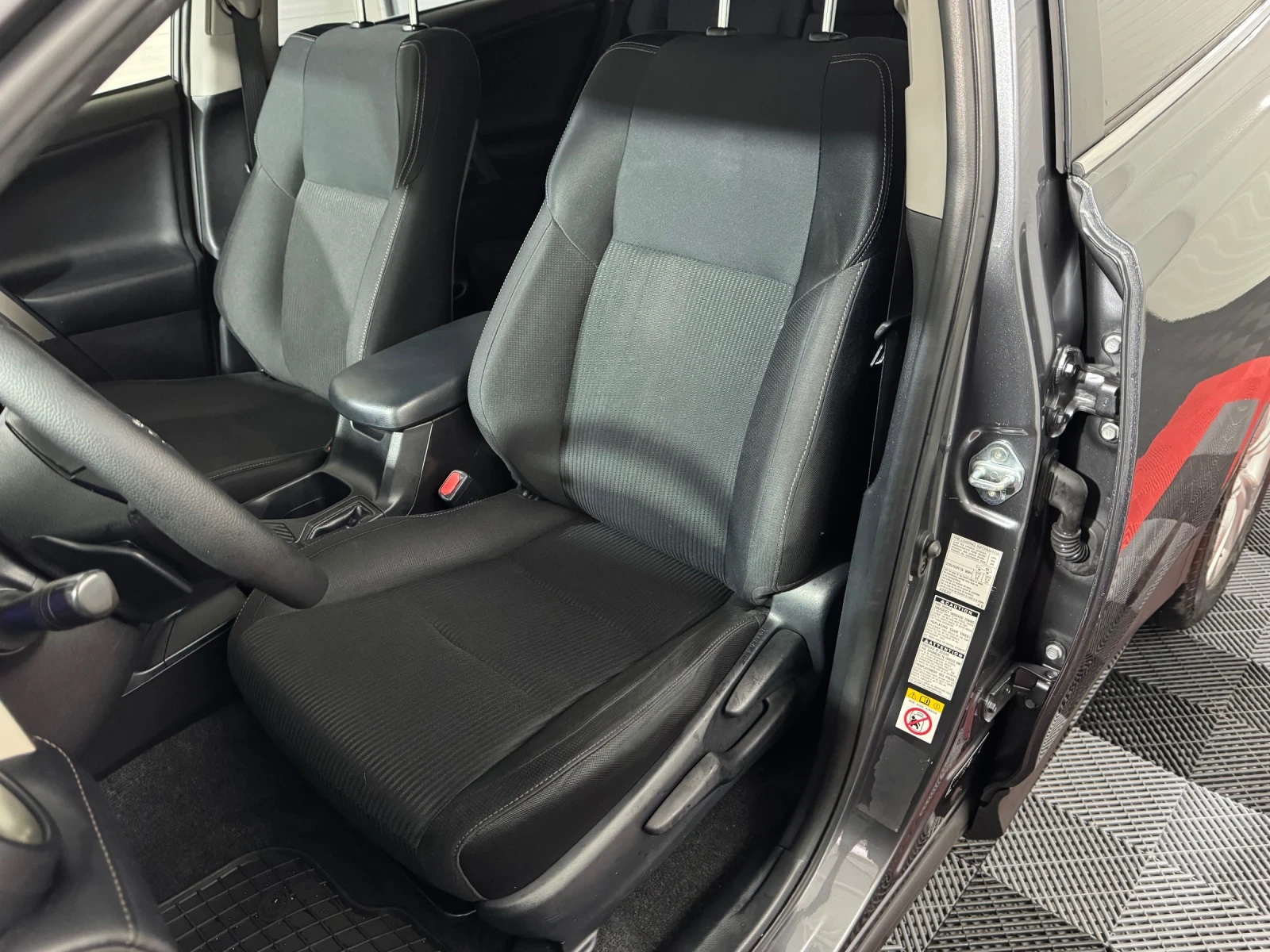 Toyota Rav4 2.2 D 150 h.p. 4x4 - AUTO - CAMERA - LOCK - HILL  | Mobile.bg � ����������� 15