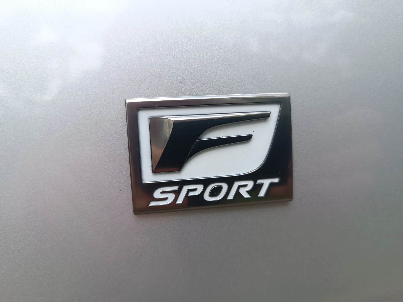 Lexus RX 350 F-Sport | CARFAX | Реален пробег, снимка 16 - Автомобили и джипове - 54443749