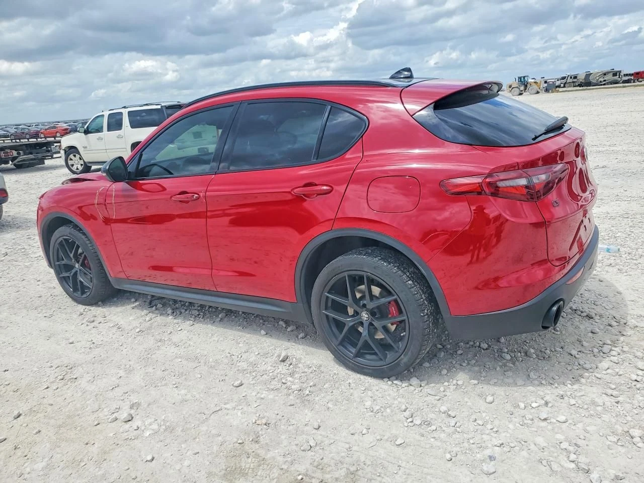 Alfa Romeo Stelvio, снимка 2 - Автомобили и джипове - 54488164