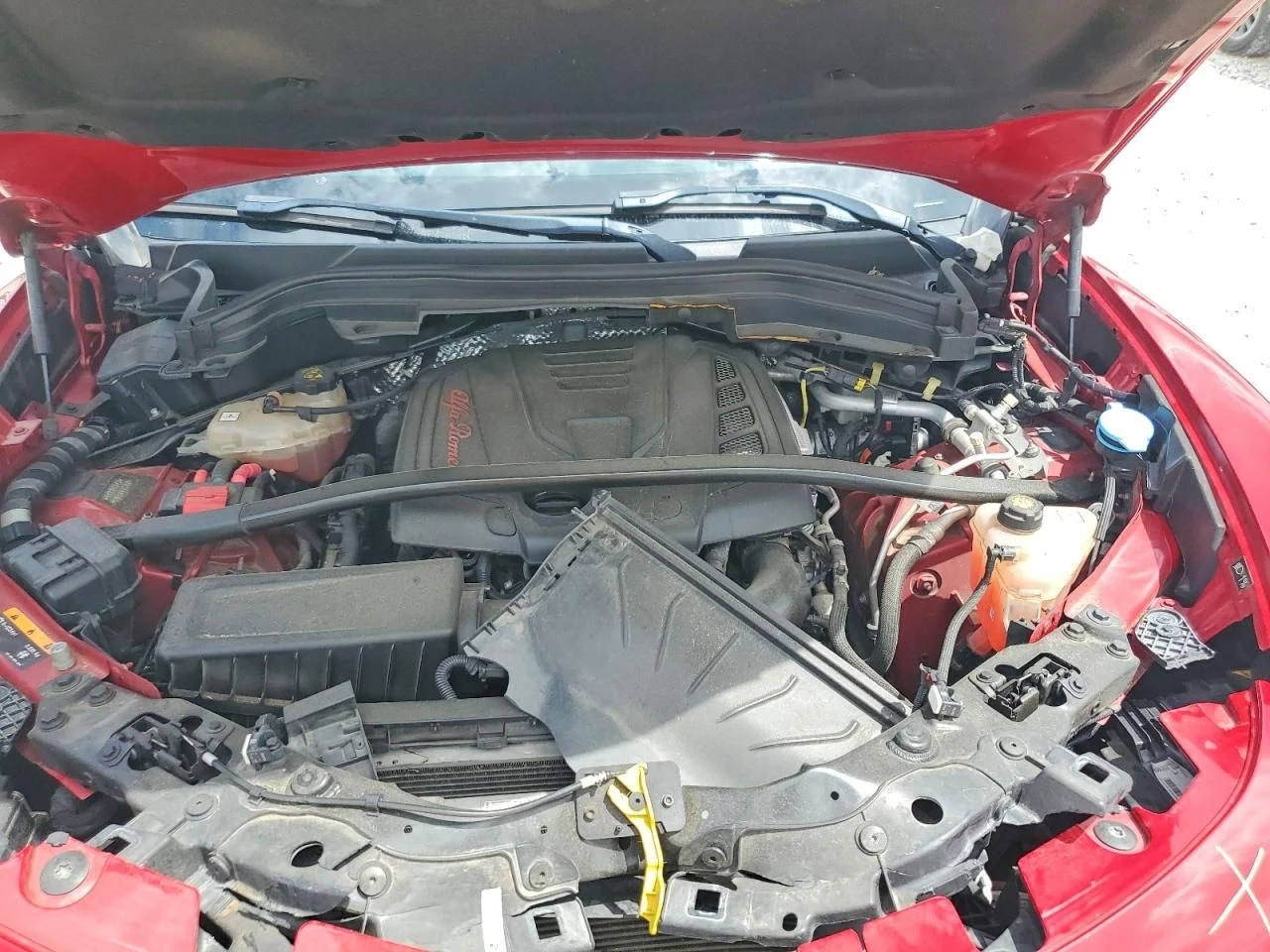 Alfa Romeo Stelvio, снимка 12 - Автомобили и джипове - 54488164