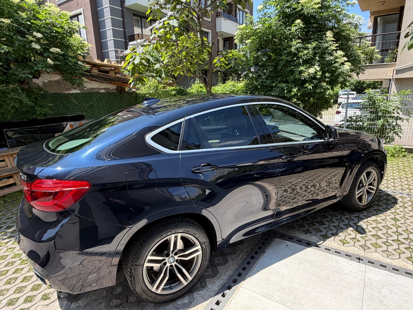 BMW X6, снимка 5 - Автомобили и джипове - 54794577