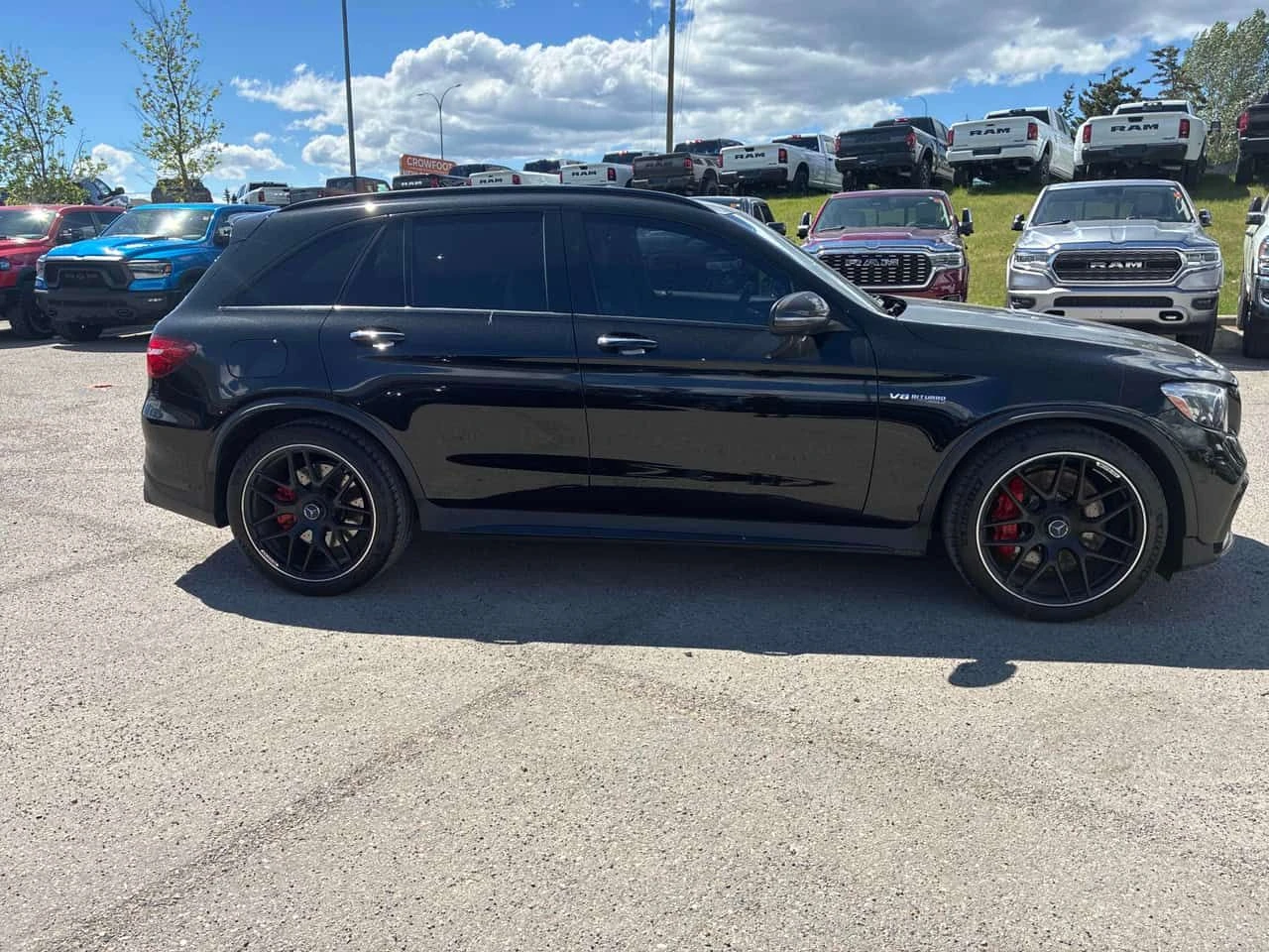 Mercedes-Benz GLC 63 AMG ДИСТРОНИК * 360 * BURMESTER * PANO * ПОДГРЕВИ, снимка 3 - Автомобили и джипове - 54884942