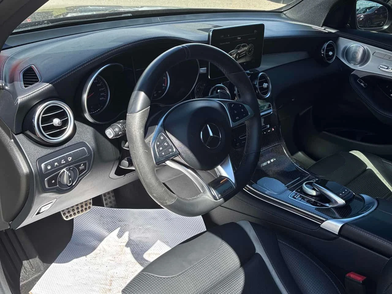 Mercedes-Benz GLC 63 AMG ДИСТРОНИК * 360 * BURMESTER * PANO * ПОДГРЕВИ, снимка 5 - Автомобили и джипове - 54884942