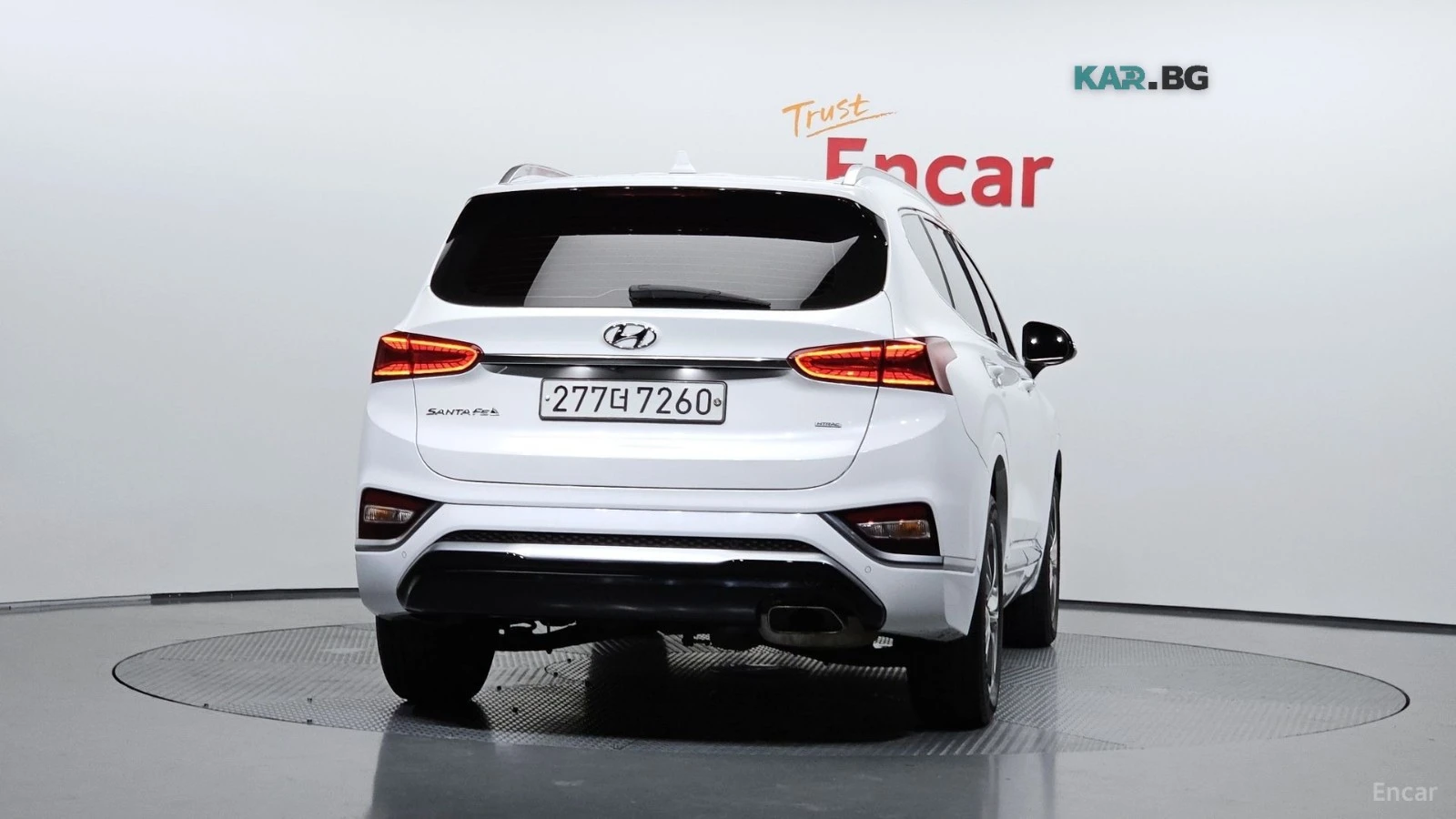 Hyundai Santa fe 2.0T* 4WD* INSPIRATION* ПОДГРЕВ* ОБДУХВАНЕ* КАМЕРА, снимка 4 - Автомобили и джипове - 55978575