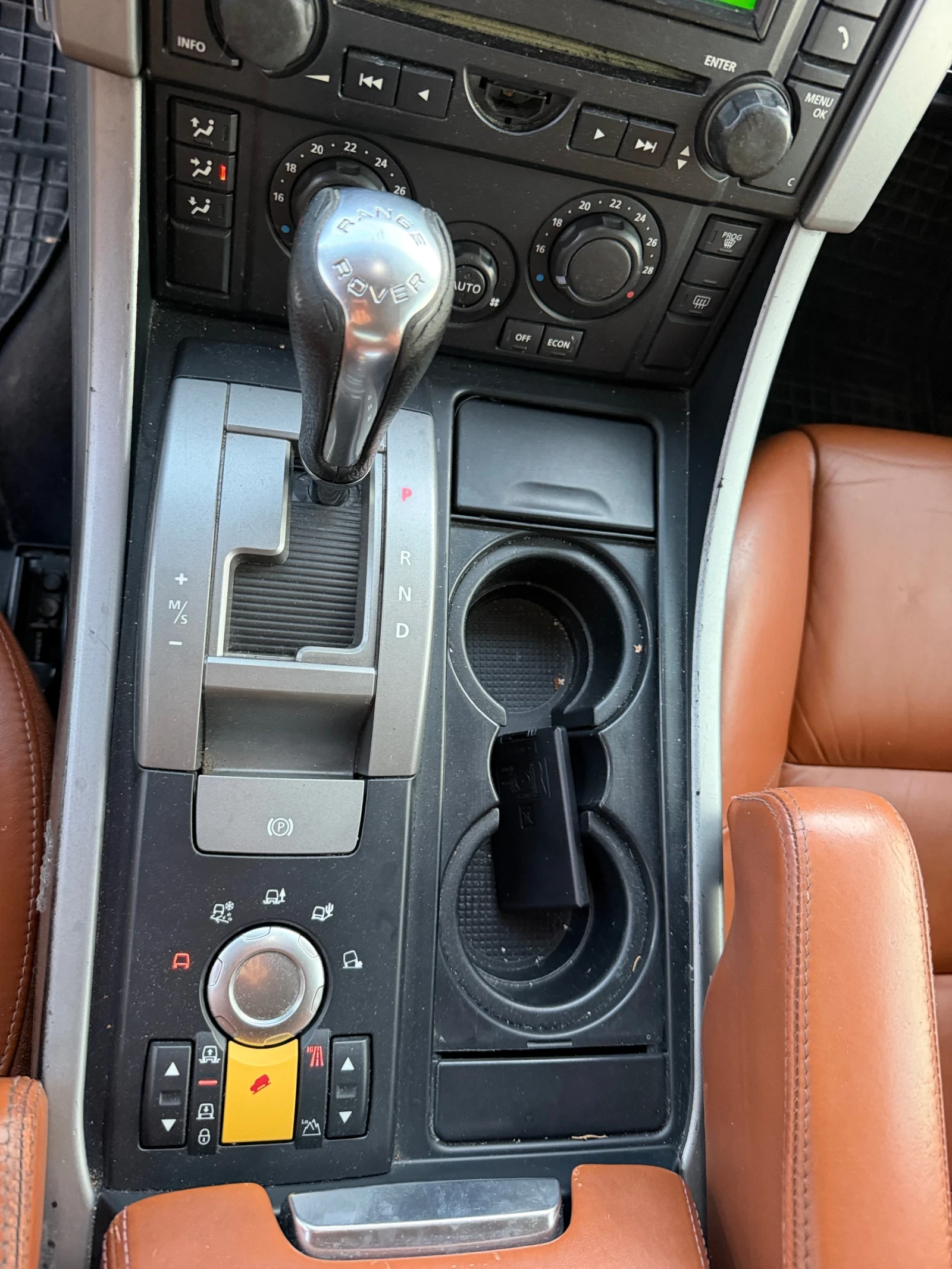 Land Rover Range Rover Sport Бартер лизинг, снимка 8 - Автомобили и джипове - 56204898