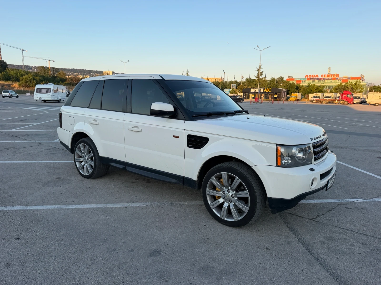 Land Rover Range Rover Sport Бартер лизинг, снимка 2 - Автомобили и джипове - 56204898