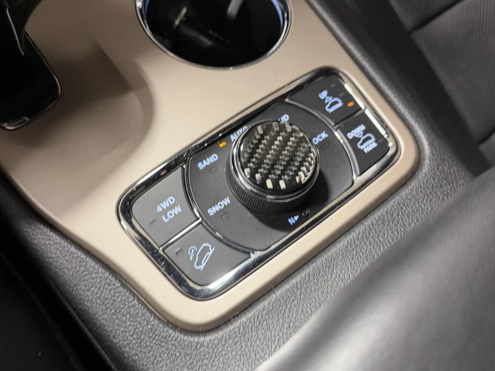 Jeep Grand cherokee Summit 6cyl, снимка 10 - Автомобили и джипове - 56713172