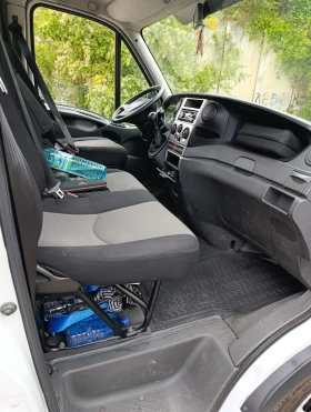 Iveco 35c18 3.0 180 коня 6 скорости 267000 км, снимка 10