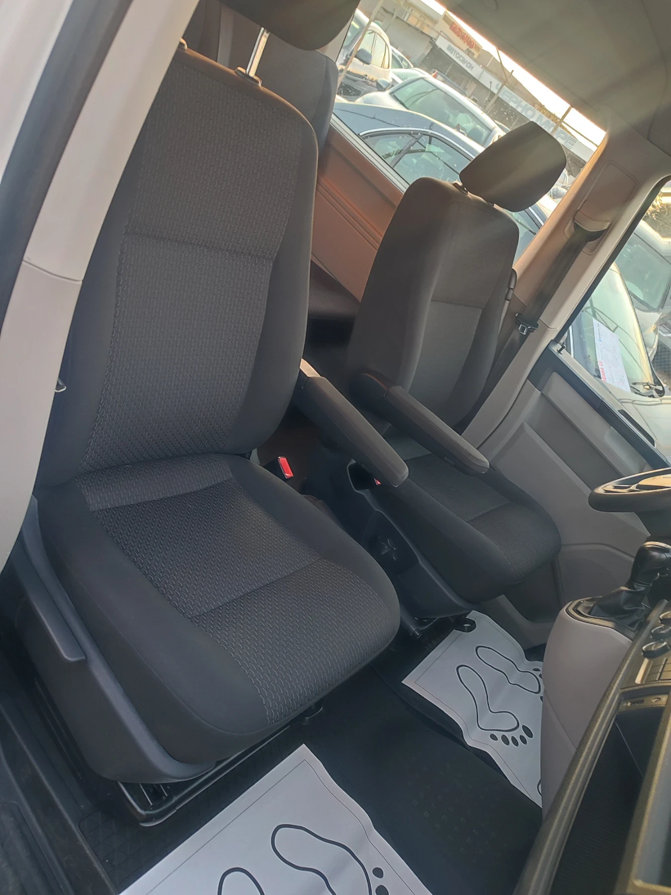 VW Caravelle 2.0TDI/150hp/AUTOMATIC/NAVIGATION  | Mobile.bg   11