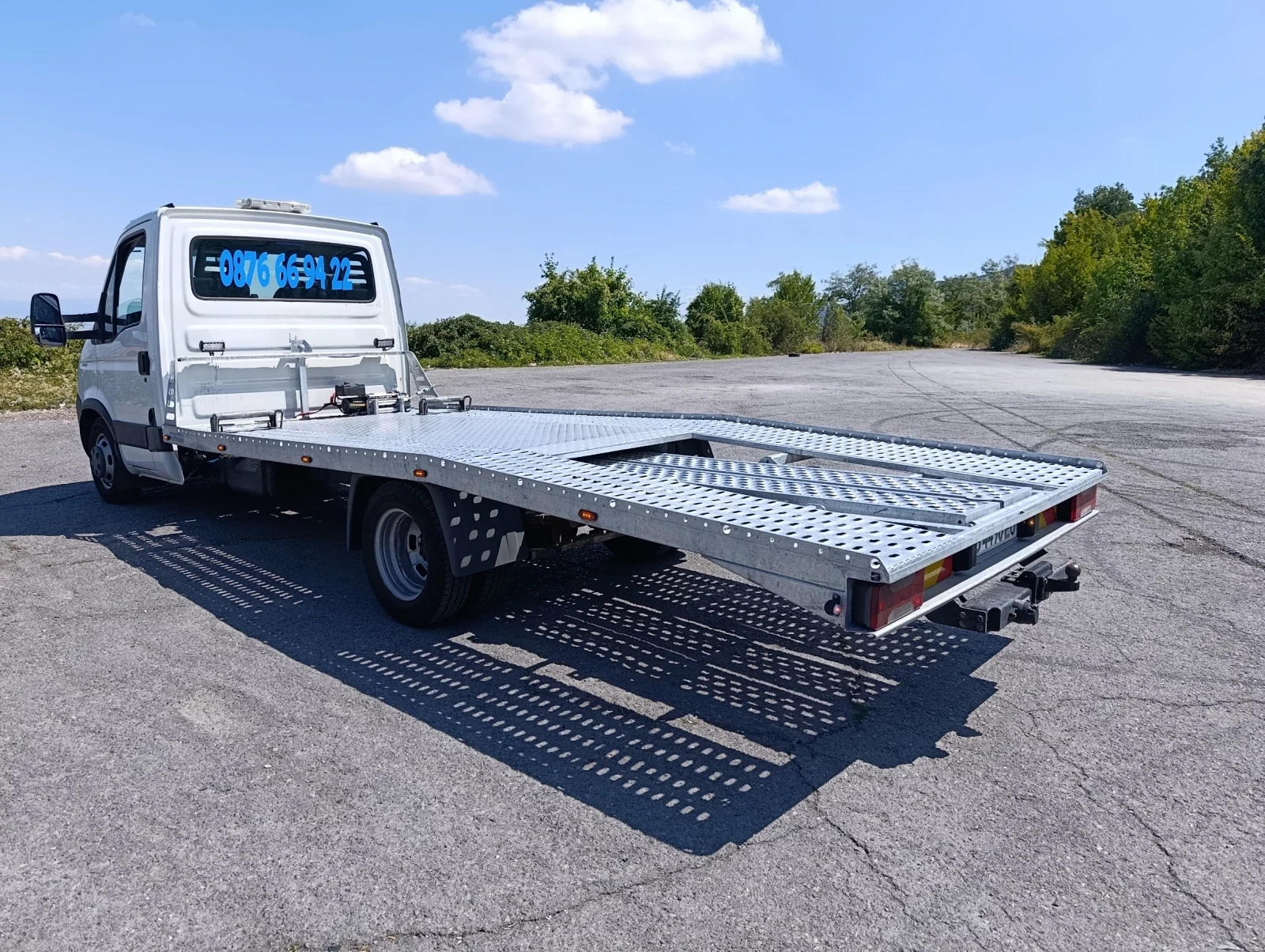 Iveco 35c18 3.0 180 коня 6 скорости 267000 км реални  - изображение 7