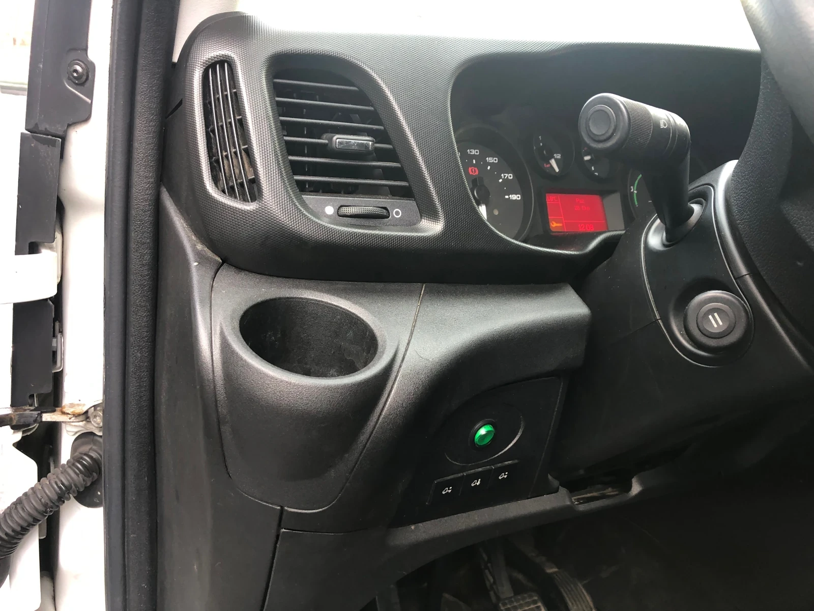 Iveco Daily 35-17, снимка 5 - Бусове и автобуси - 53853960