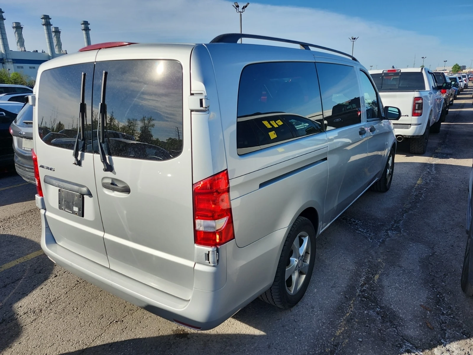 Mercedes-Benz Vito | METRIS| 2 КЛЮЧА| CARFAX| АВТОКРЕДИТ, снимка 3 - Бусове и автобуси - 54656433