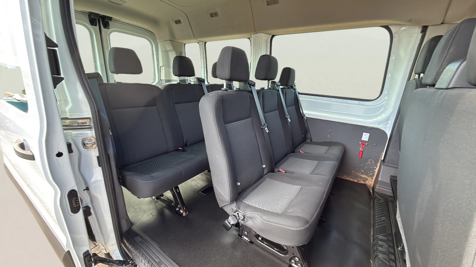 Ford Transit 2.0 EcoBlue, снимка 12 - Бусове и автобуси - 55806655