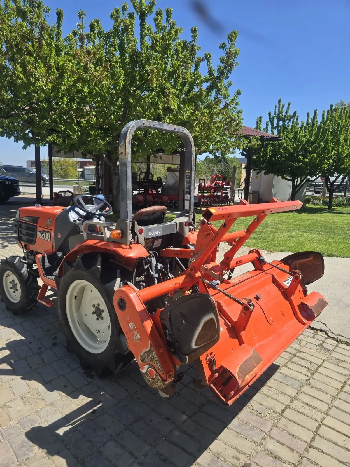Трактор Kubota GB 200, снимка 4 - Селскостопанска техника - 54310589