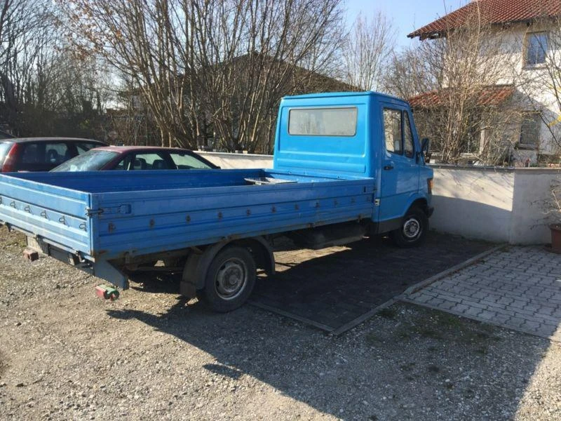 Светлини за Mercedes-Benz Sprinter 209, снимка 2 - Части - 49501908