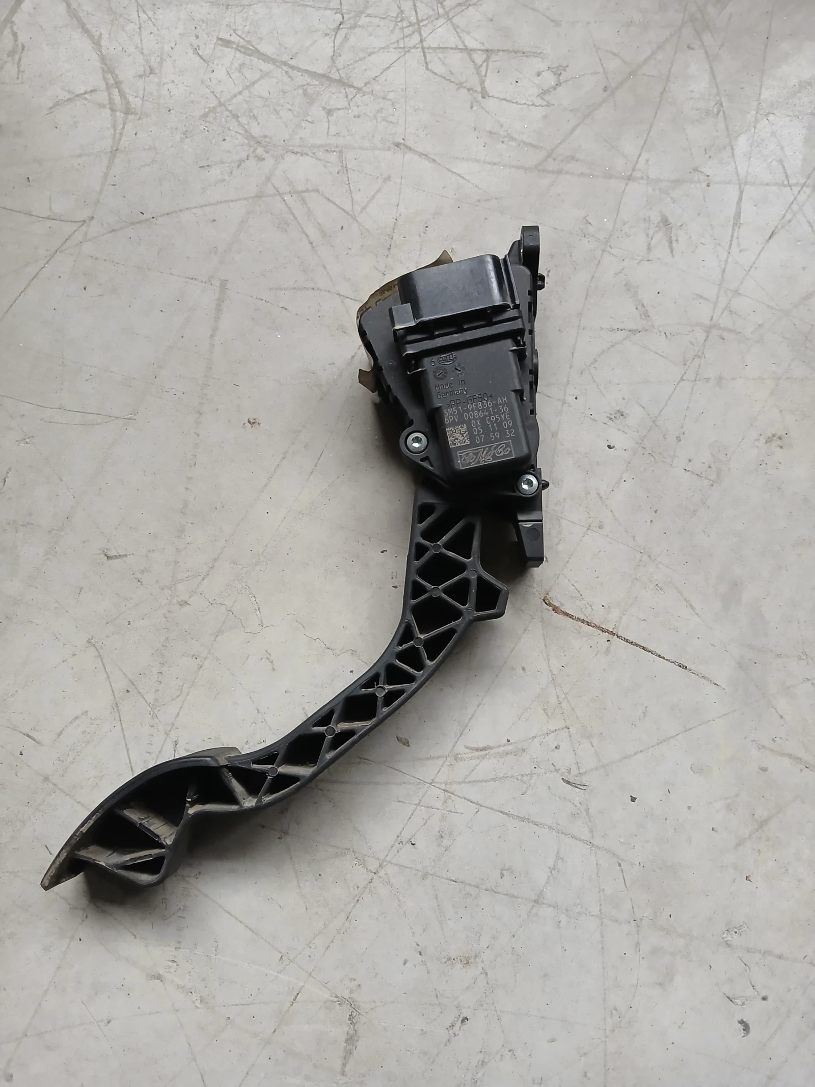 3M51-9F836-AH педал газ Ford Kuga 2.0 дизел 
