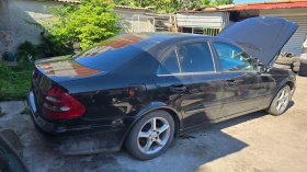 Mercedes-Benz E 220 Продавам Mercedes W211 на части, снимка 1