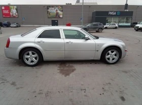 Chrysler 300c 5.7 HEMI, снимка 4