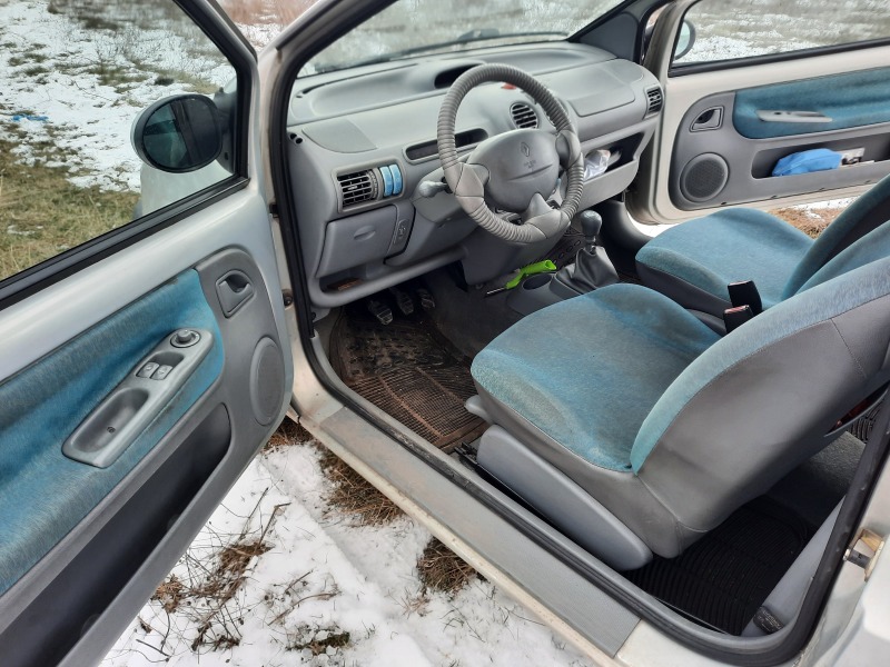 Renault Twingo, снимка 3 - Автомобили и джипове - 45508320