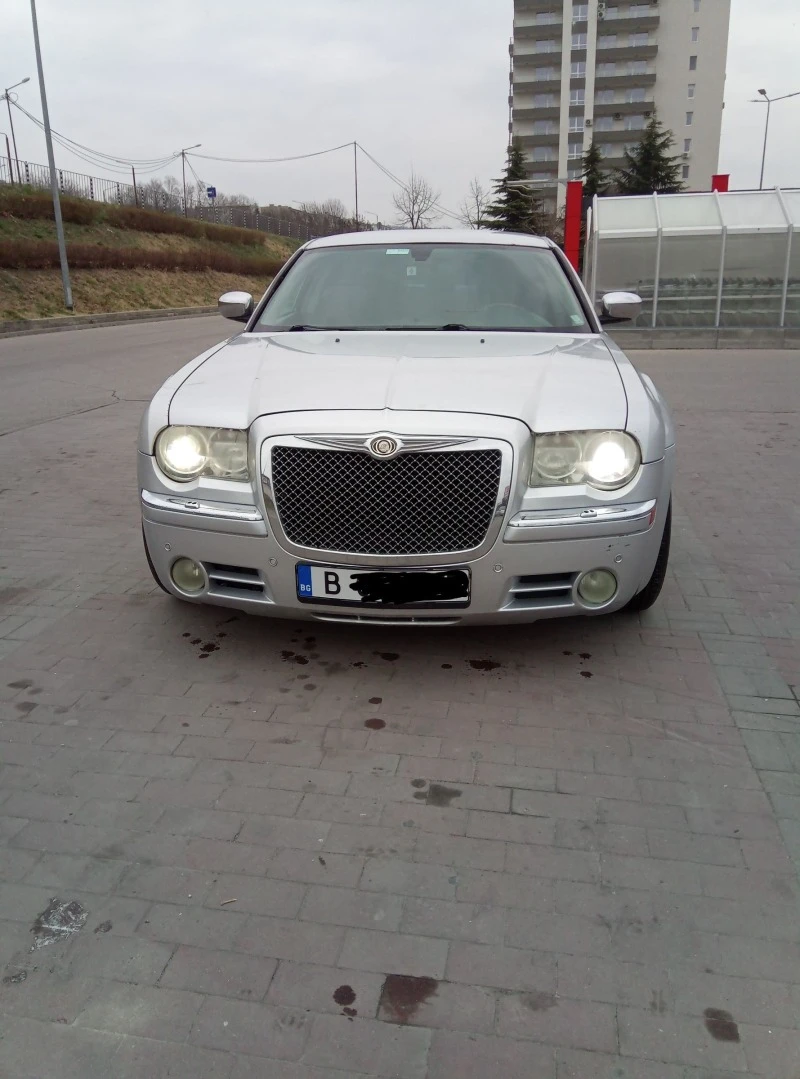 Chrysler 300c 5.7 HEMI, снимка 1 - Автомобили и джипове - 47460985